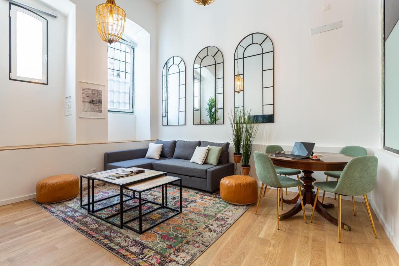 Bairro Alto Bronze Of Art Apartments Lisbon Bagian luar foto